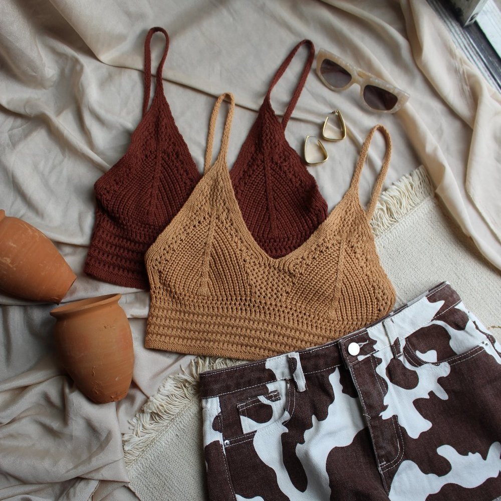 🚨LAST ONE// Peanut butter Crochet top - Picture 8 of 11